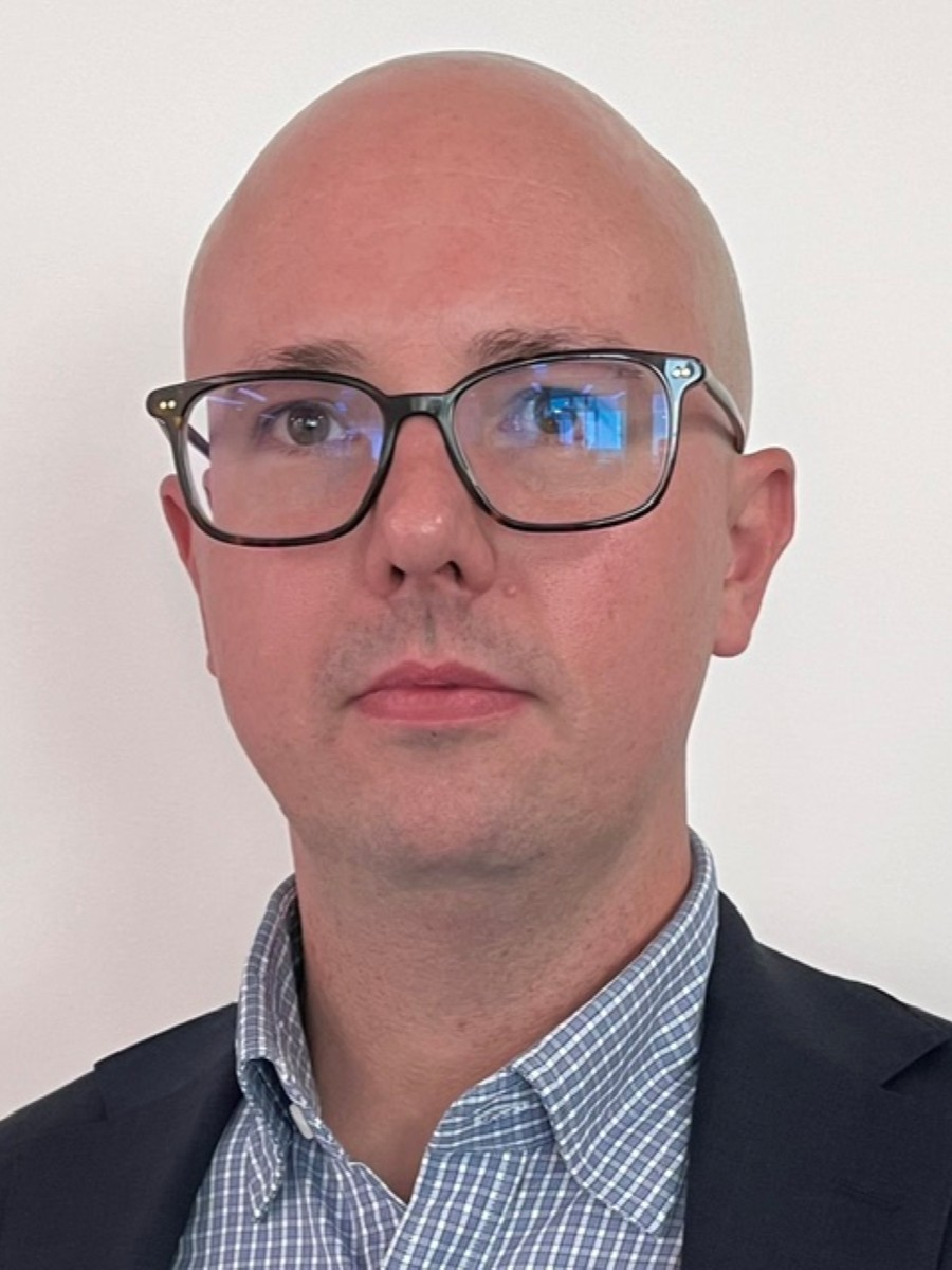 Tim Burmeister